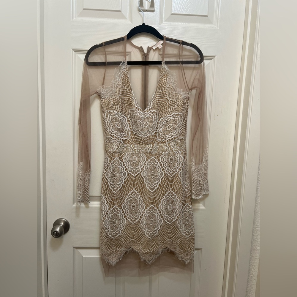 Mini dress no tags but has never been worn